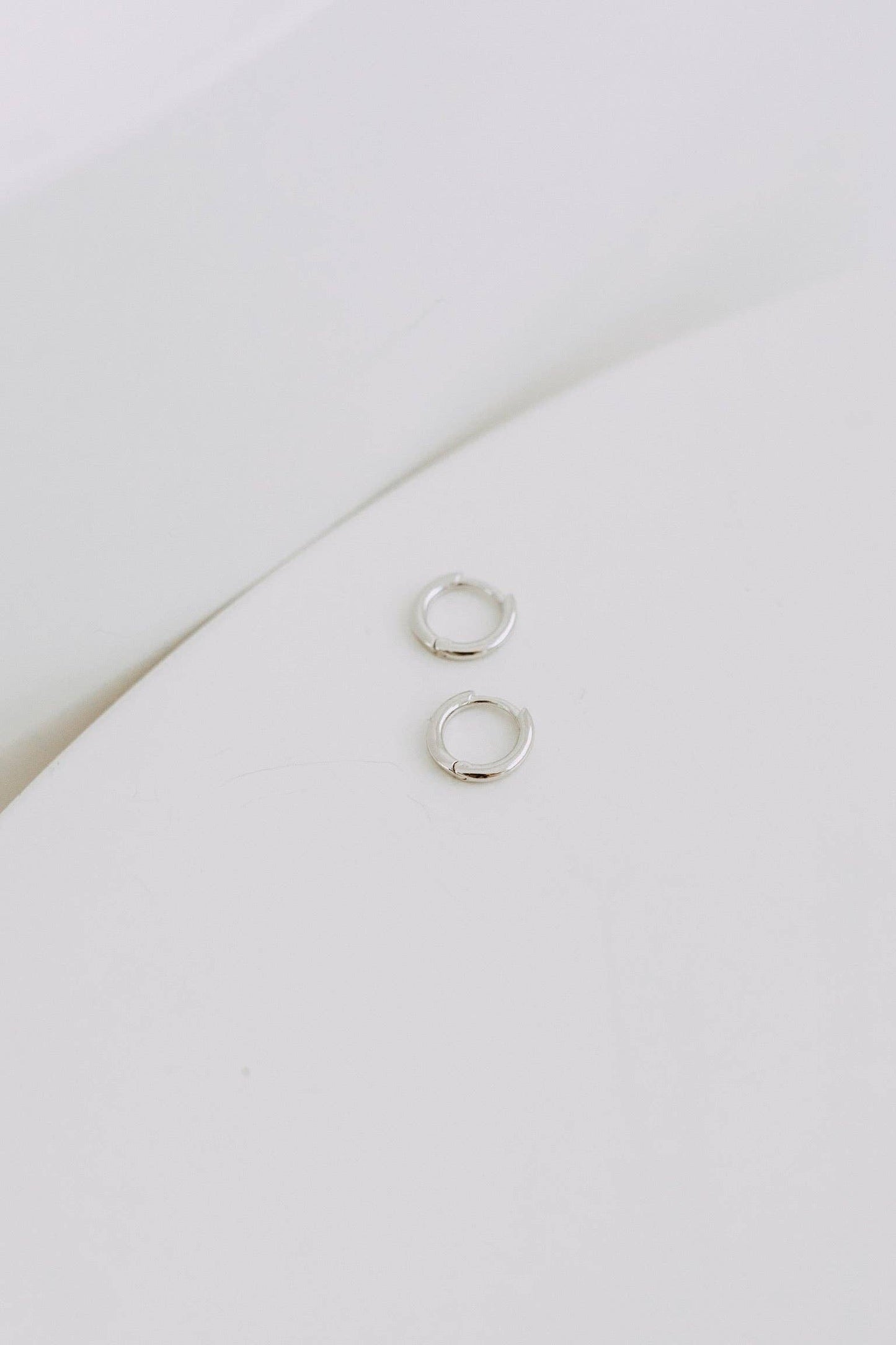Clicker Huggies - Sterling Silver