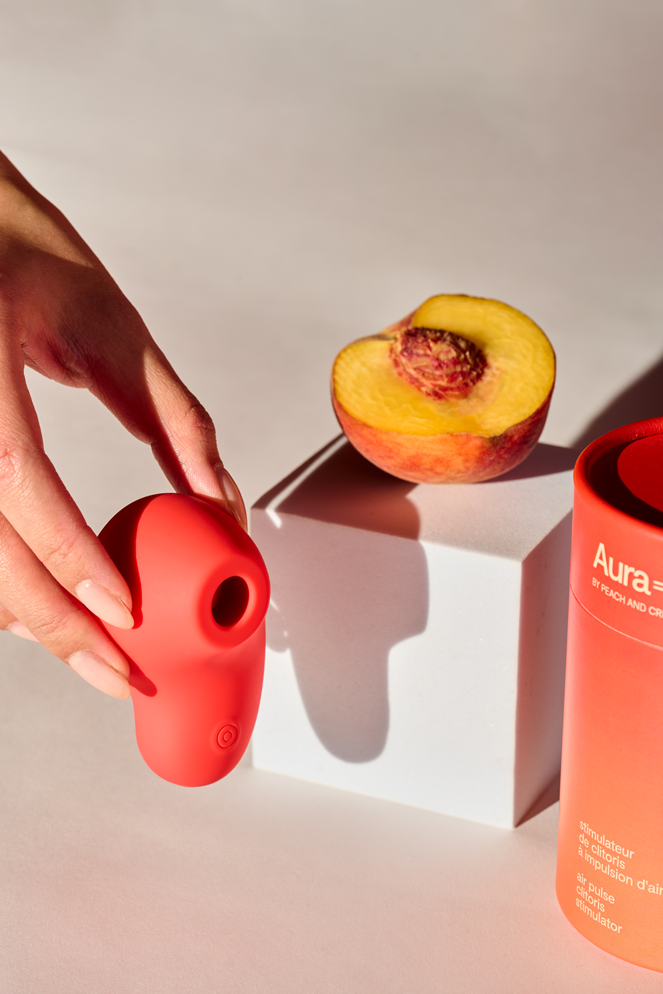 Clitoral suction vibrator - aura peach
