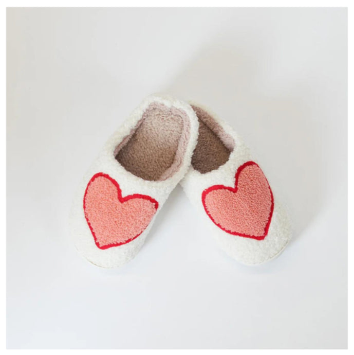 Slippers_Sherpa_big_red_heart_cozy_ slides