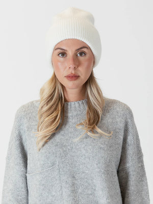 Lyla + Luxe Après-Ski Hat