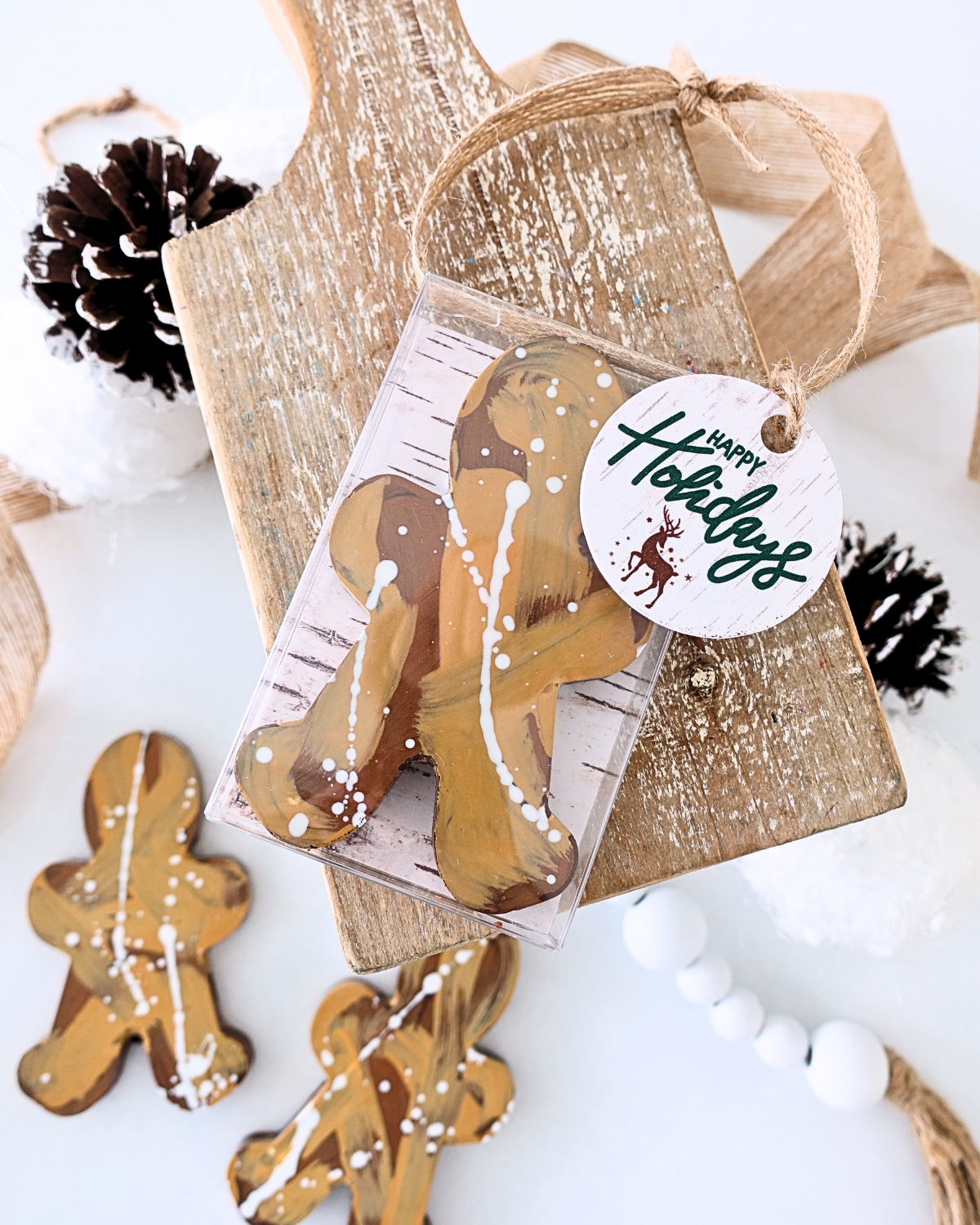 Crunchy Gingerbread Man (Ornament Box)