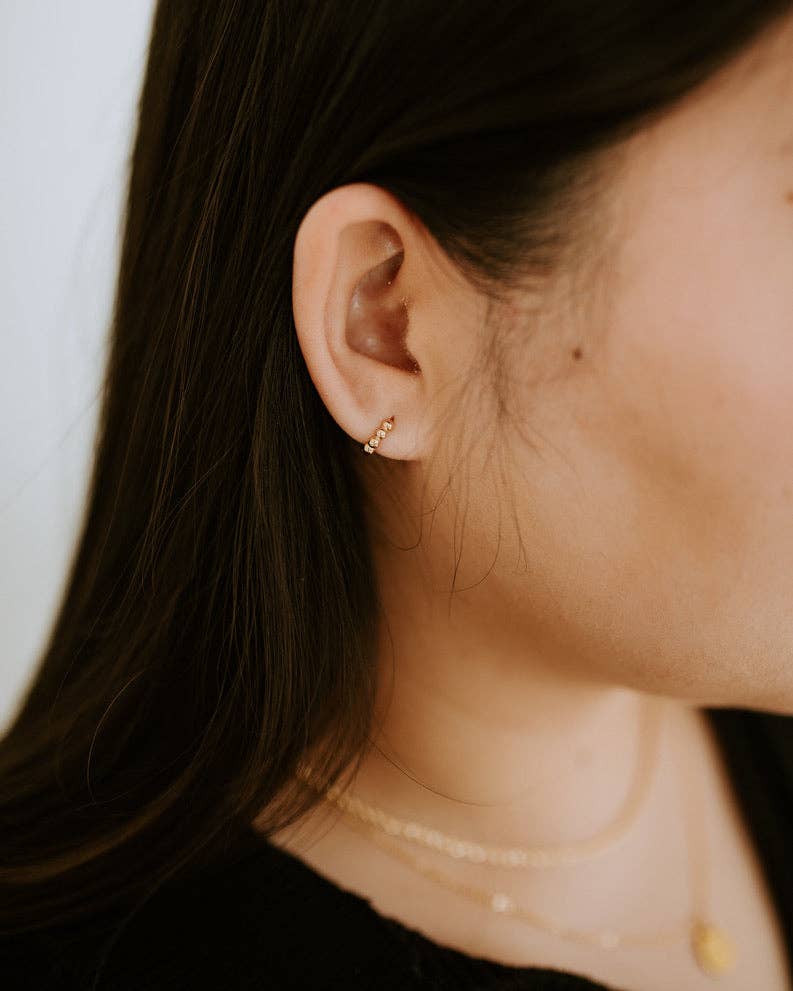 Mini Dotties gold hoop earring