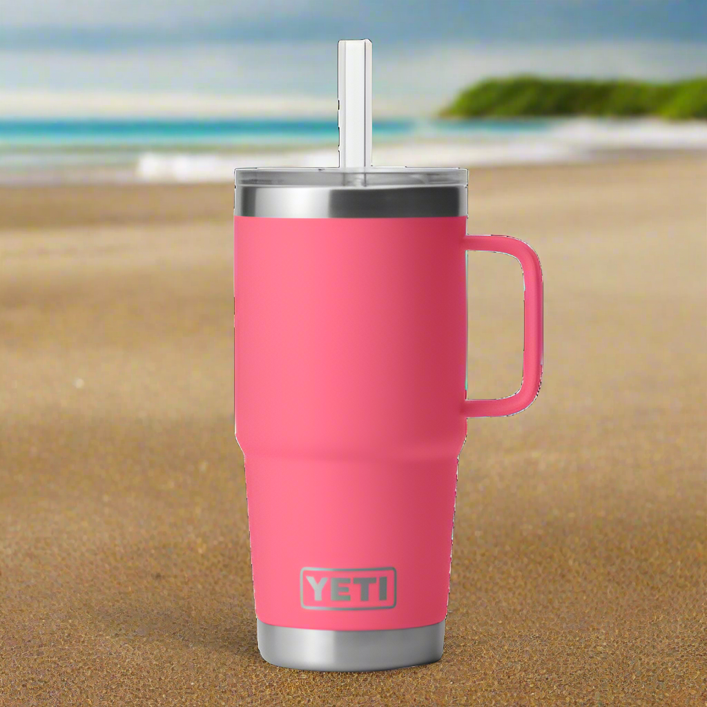 YETI Rambler 25 oz / 739 ml Straw Mug