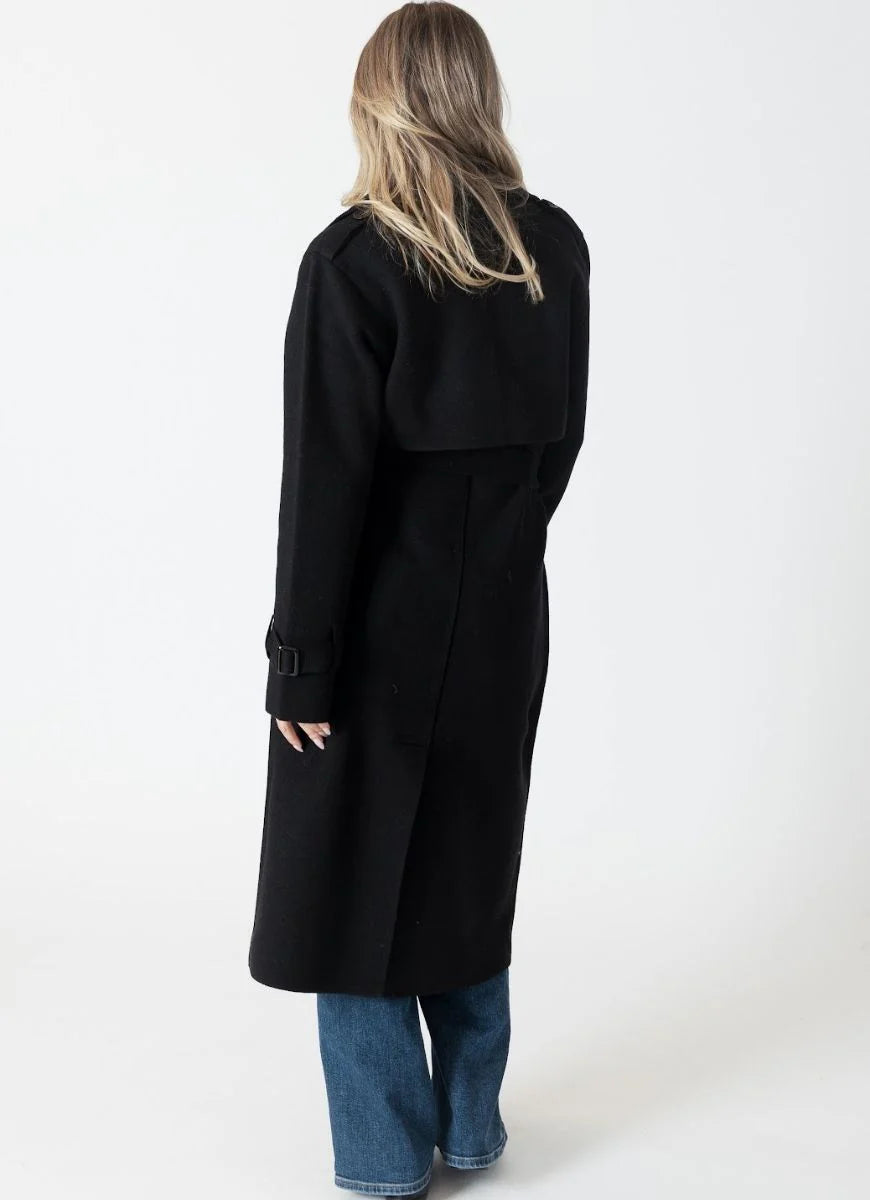 Lyla + Luxe Preston Knit Trench Coat jacket