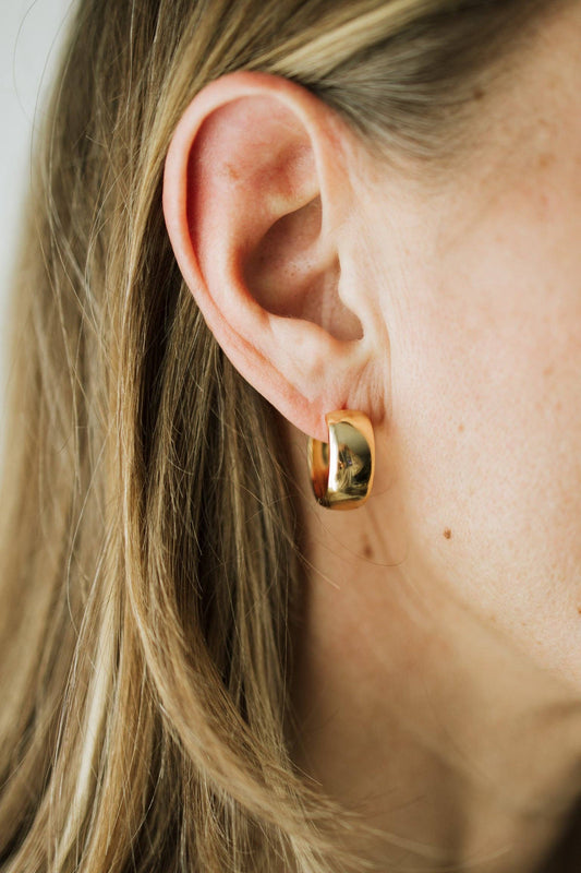 Aura Hoops Gold Bold Lightweight Everyday Hoops