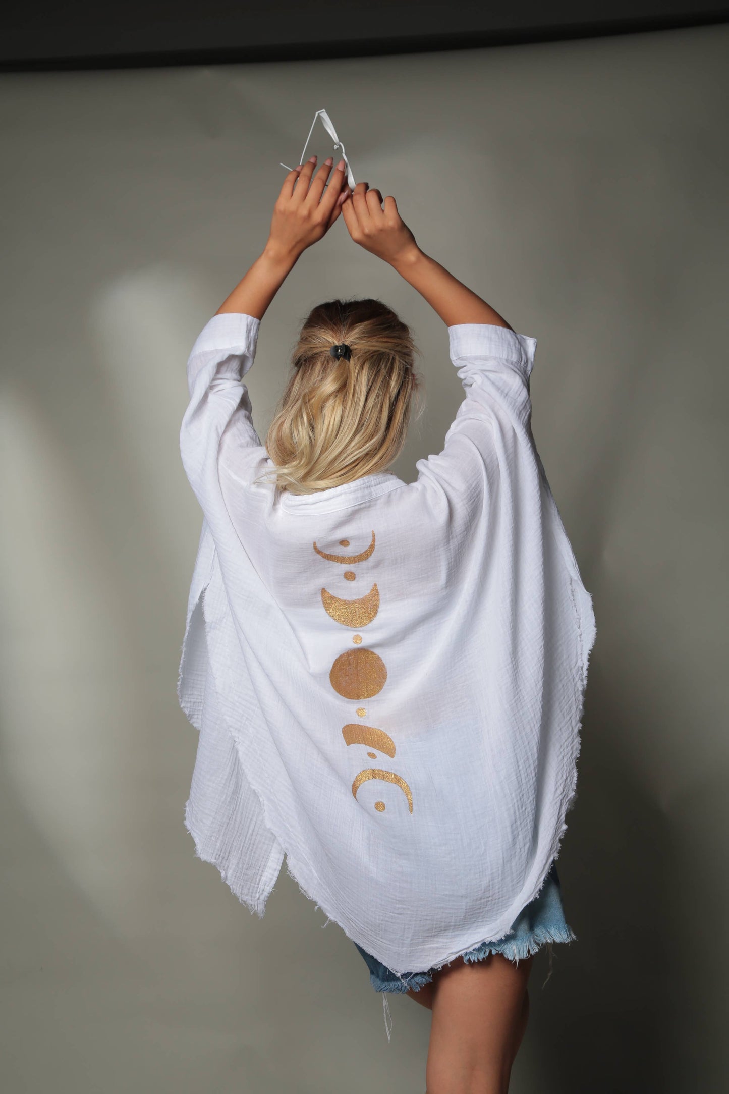 Black &Gold Moon Phases Muslin Kimono Robe / Poncho