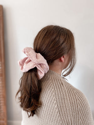 
                
                    Load image into Gallery viewer, Jumbo Scrunchie
                
            