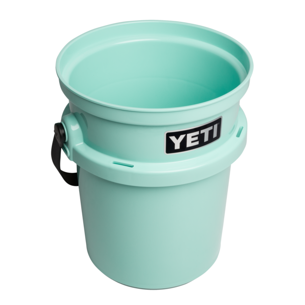 YETI LoadOut Bucket